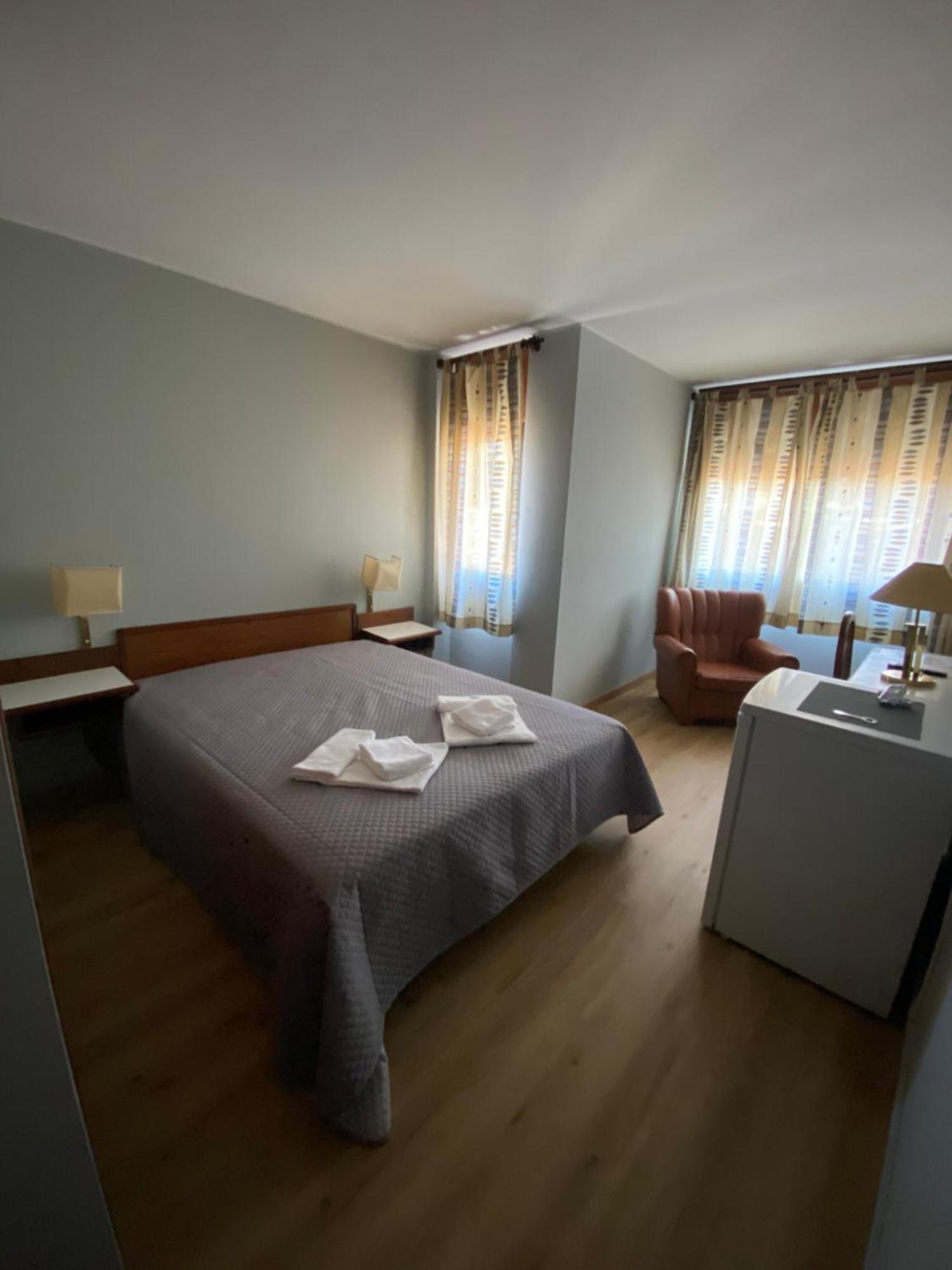 Sao Roque Hotel & Suites Braganca Exterior photo